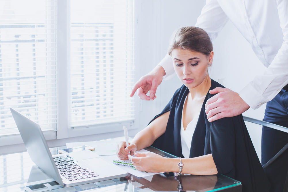 stalking e molestie sul luogo di lavoro